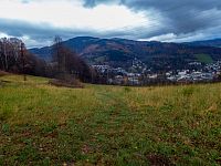 Cestou výhled na Jeseník a Zlatý Chlum