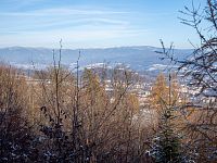 Výhledy z úbočí jsou již opět zarostlé