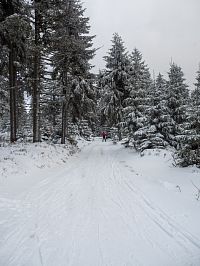 Občas je stopa zašpiněná
