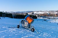 Po sjezdovce vzhůru