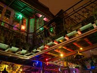 Chodí se i do pater