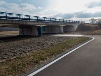 Pod inundační most