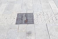 Takže jsou texty leckdy vzhůru nohama