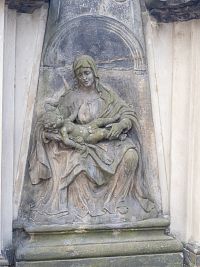 Hlavní výjev Panny Marie s Ježíškem