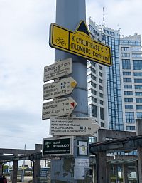 U nádraží si ověřím nadmořskou výšku