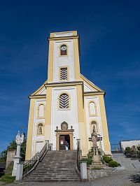 Vstup schodištěm