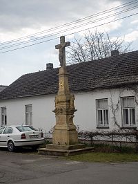 Kříž u č.p. 161