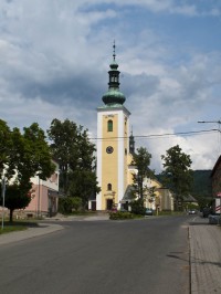 Věž kostela prošla v r. 2012 obnovou