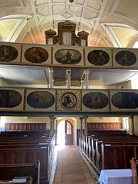 Dvoustupňová kruchta