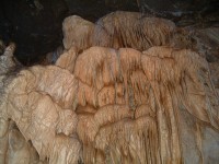 Jeskyně Na pomezí