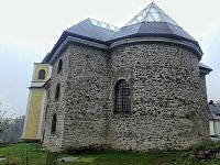 Kostel od lesa