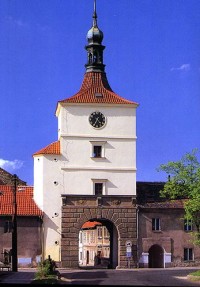 Velvary - Pražská brána