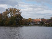 Za řekou zámek Dolní Beřkovice