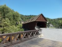 Radošov - dřevěný krytý most