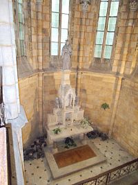 Thunovská hrobní kaple sv. Jana Nepomuckého