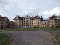 Zámek Hořín