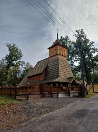 Guty, dřevěný kostel