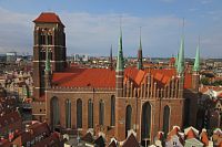 Gdaňsk - bazilika Nanebevzetí Panny Marie (pohled z radniční věže)