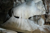 Do nitra Ochozské jeskyně