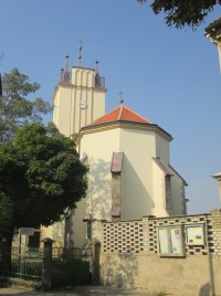 Podivín-kostel sv.Petra a sv.Pavla