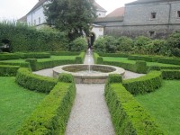 Náchod-zámecká zahrada