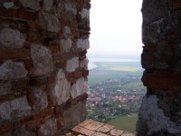 Z Dívčího hradu pohled do obce Pavlov