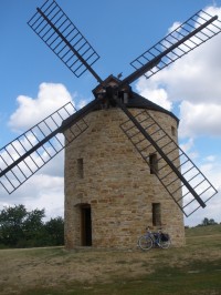 Jalubí-větrný mlýn