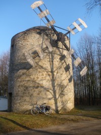 Holíč-větrný mlýn