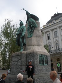 Lublaň-velké náměstí se sochou básníka France Prešerena