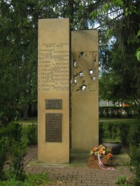 Pomník obětem světových válek na Vaňhově