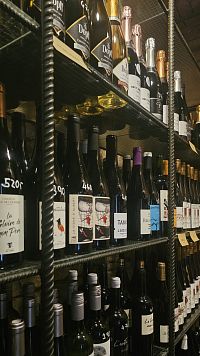 CORK, víno a bubliny