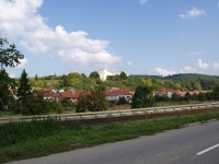 Pohled ze silnice z Nesovic do Brankovic