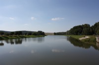 Řeka Morava od jezu v Otrokovicích