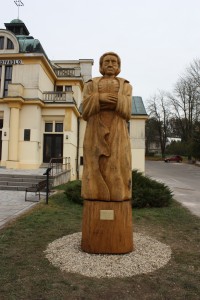 Dřevěná plastika Prokopa Diviše v Žamberku
