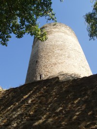 Útočištná věž - bergfrit