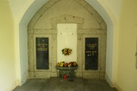 Interiér hrobky rodiny Latzelových ve Farském lese u Vidnavy