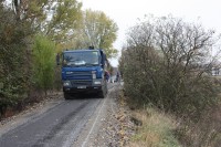 27. 10. 2011 práce na posledním úseku cyklostezky Nezamyslice  -  Morkovice