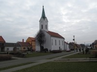 Svatoanenský kostel v Huštěnovicích