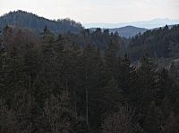 výhled na kopce v okolí Držkové