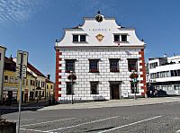 "Velmez" - budova radnice