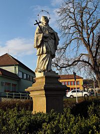 Březolupy - socha sv.Jana Nepomuckého