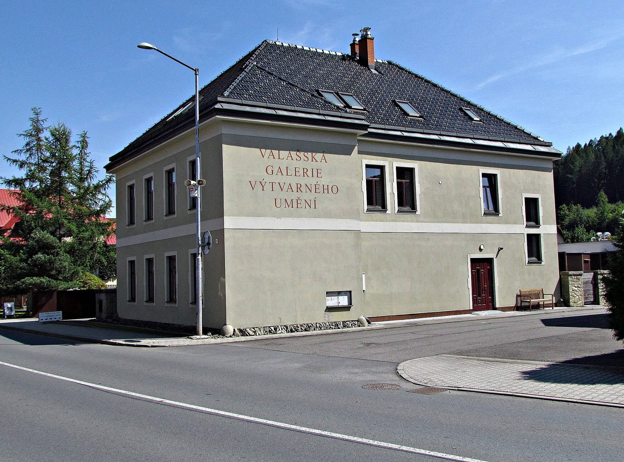 Nový Hrozenkov - Valašská galerie výtvarného umění