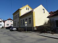 škola