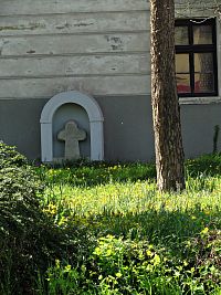 smírčí kříž na Wechově domě