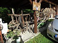 Staré zemědělské stroje 3