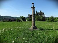 Boží muka nad Pozlovicemi