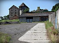 bývalý hospodářský dvůr