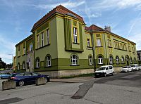 bývalý okresní dům ,dnes zdravotní středisko