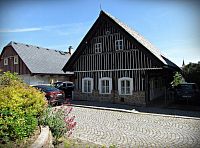 roubenky v uličkách pod náměstím