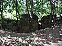 areál skalních světniček za hradem